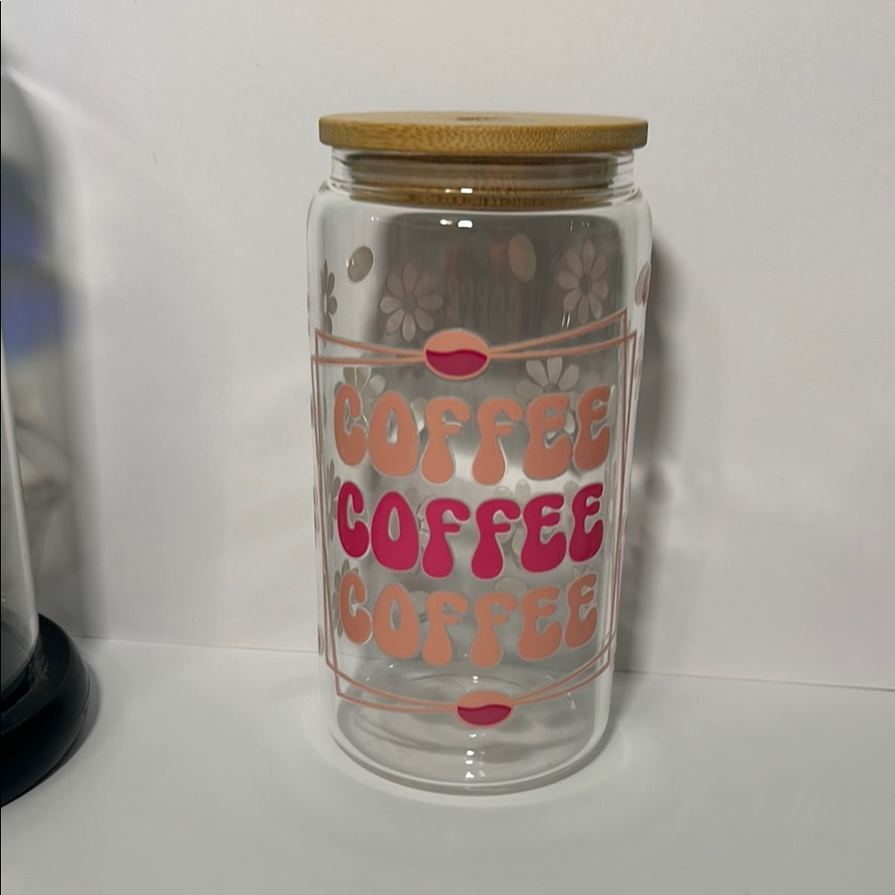 Glass cup